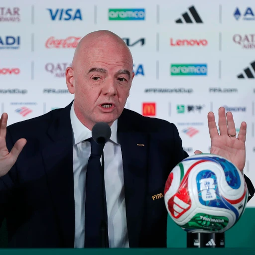 La Fifa rectificó y permitirá el español en todas las ruedas de prensa del Mundial