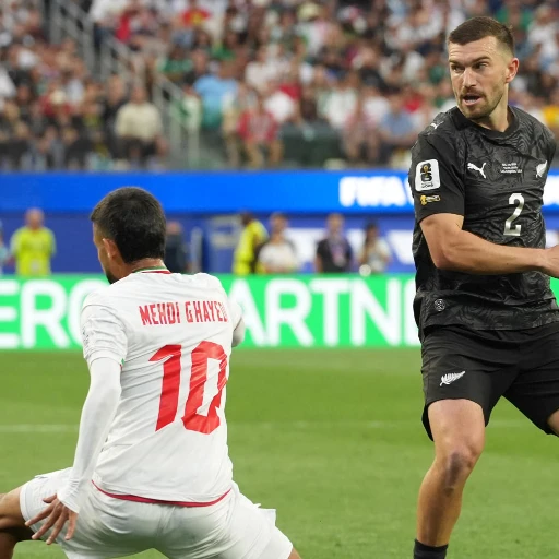 Irán y Nueva Zelanda consiguieron aguerrido empate en un partido inolvidable de muchos goles